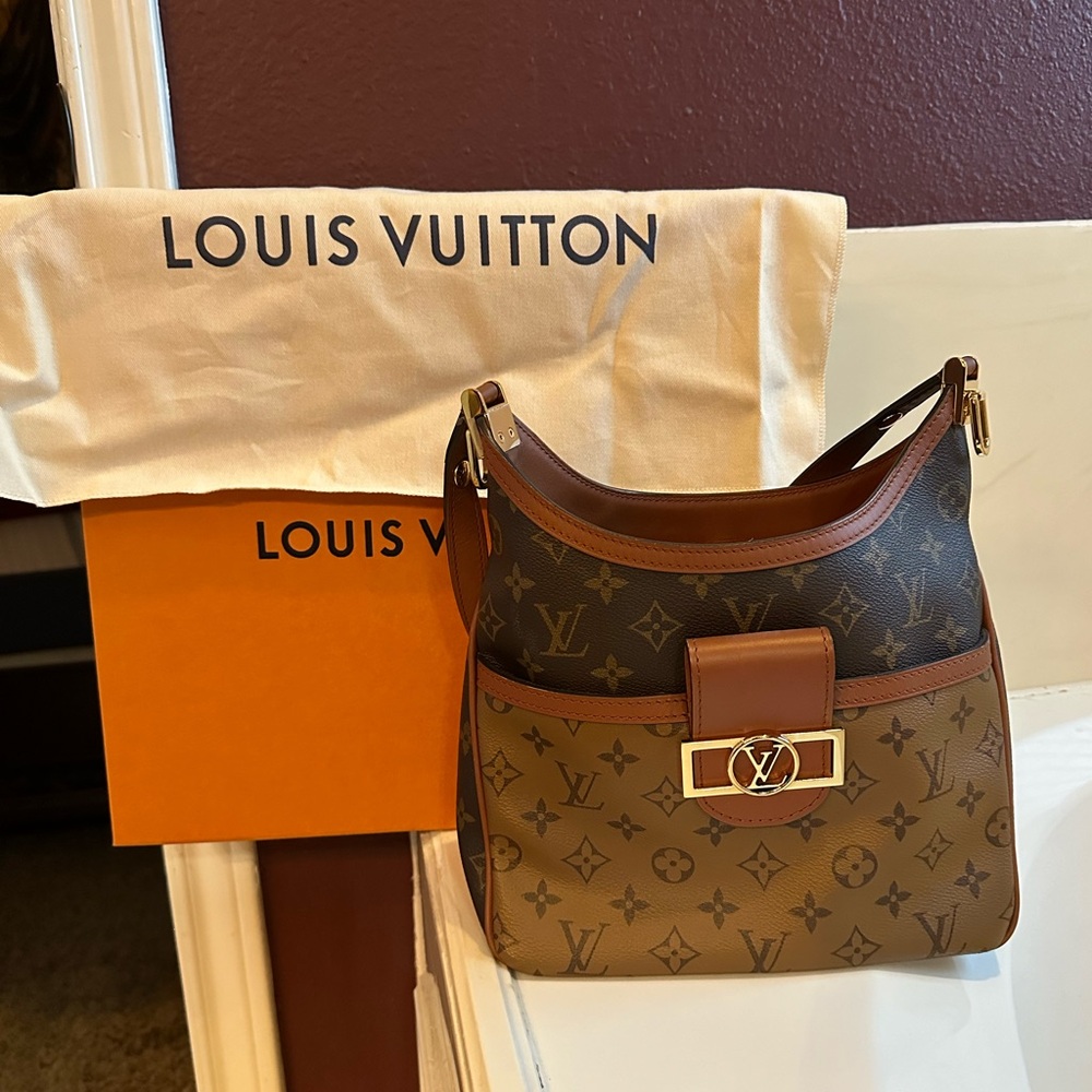 Louis Vuitton Reverse Monogram Dauphine Hobo PM
